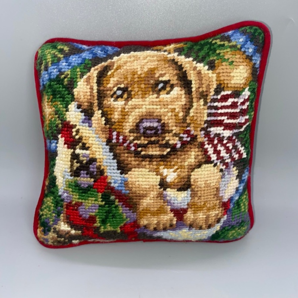 Vintage Needlepoint Puppy Retriever Christmas Pillow 8”x8”